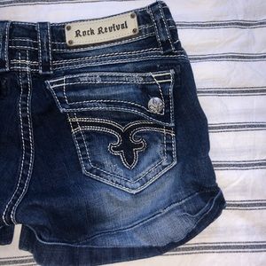 ROCK REVIVAL - shorts